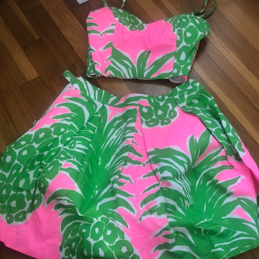 Lilly Pulitzer 2 piece outfit!